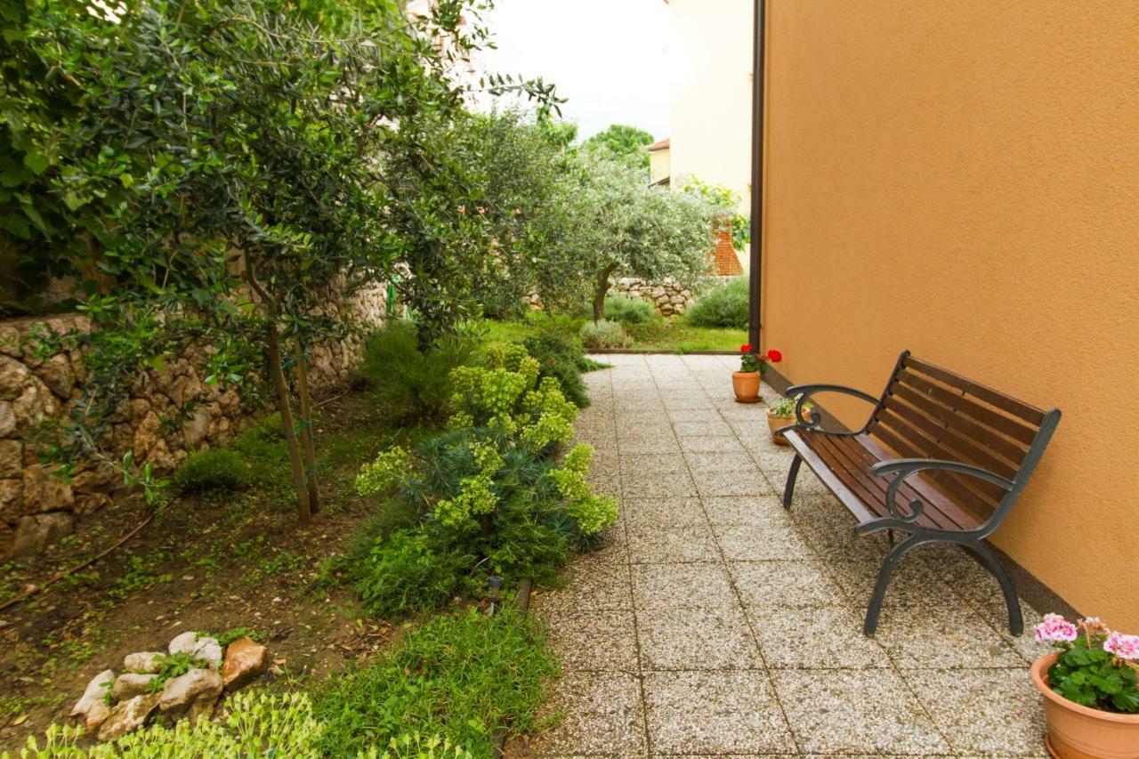 Apartments Creska Baška Exterior foto